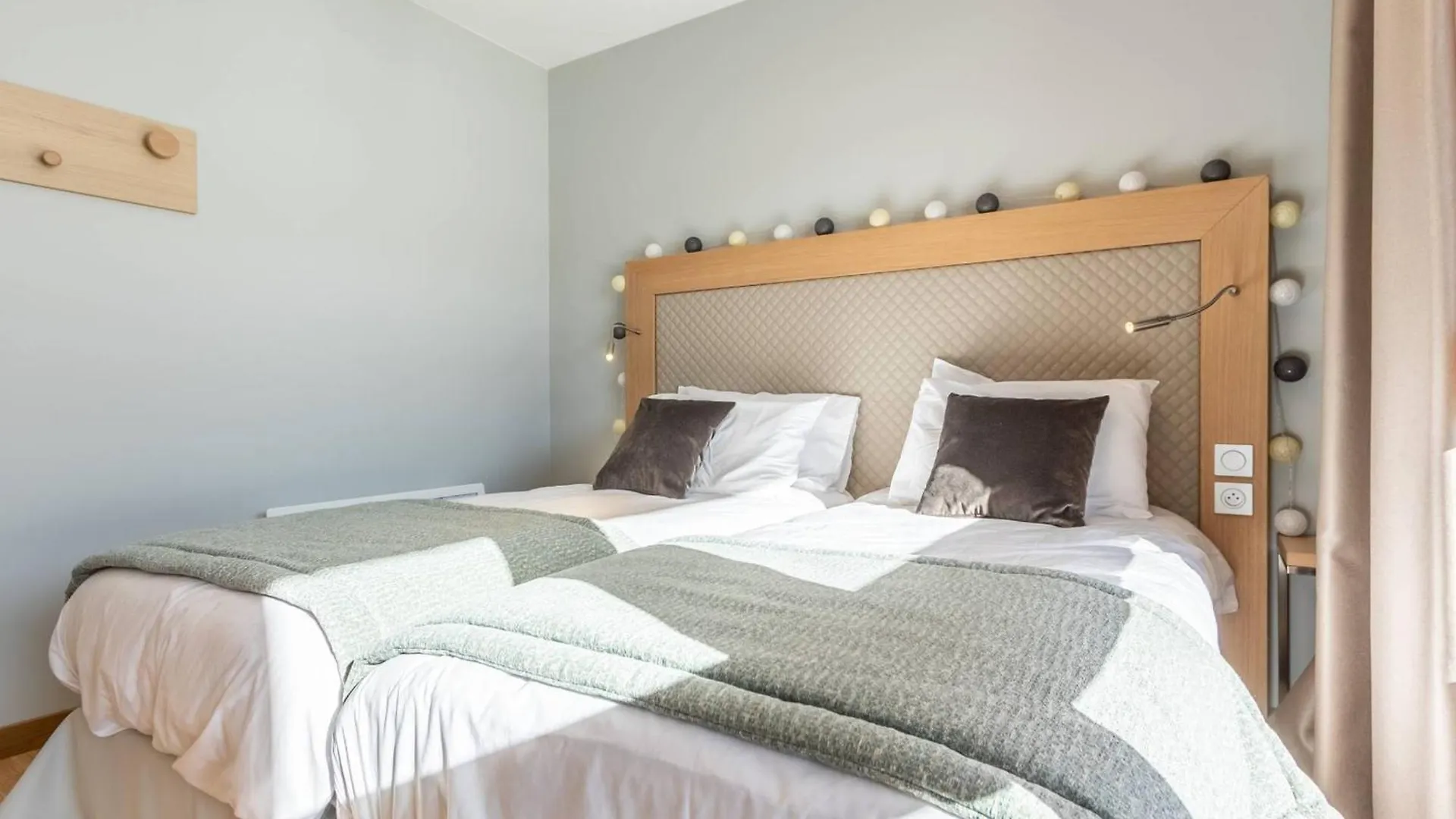 Appartement Moderne 4 Pieces Avec Piscine, Spa, Parking Et Acces Direct Aux Pistes - Fr-1-352-65 Les Arcs  Apartment Les Arcs (Savoie)